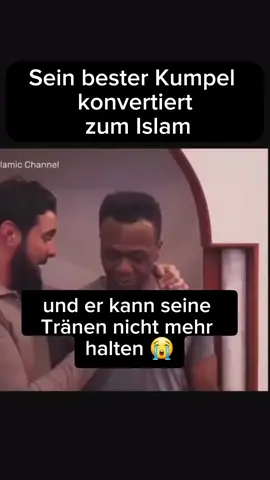 Wer wünscht sich das auch für seine nicht Muslimische Freunde? 🤲 . . . . . . . . . . . . #heidelberg #mannheim #karlsruhe #frankfurt #stuttgart #deutschland #religion #glaube #koran #allah #islam #iman #tafsir #risaleinur #risale #freund #freundschaft #konvertiert #konvertierenzumislam #konvertieren 