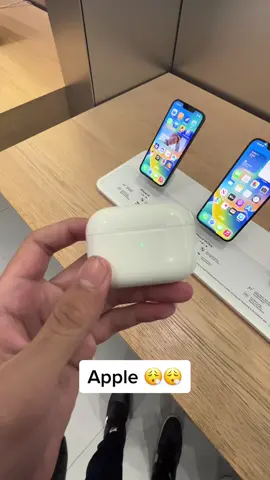 Argue in the comments 🥱☕️ #foryou #apple #saifashraf #techtok #tiktok #foryourpage #iphone #techtips #4you #techtips #follow #fyp #foryoupage 
