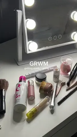 the girls who get it, get it 🪞🫶🏼 #makeup #grwm #vanity #vanitymirror #getreadywithme #MakeupRoutine 