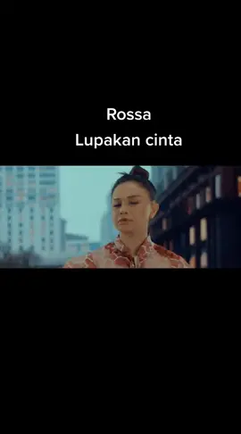 bagus banget lagunya 😍 #rossa #lupakancinta #musicvideo 