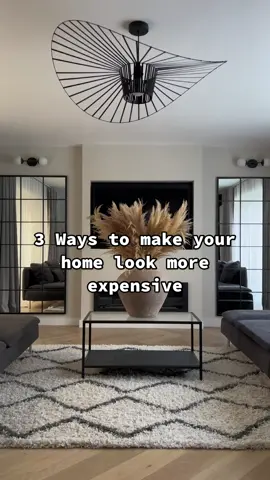 3 Ways to make your home look more expensive by adding these home decor musts! #kissmypampas #homedecor #homedecortips #makeyourhomelookexpensive #interiortips #interiordesign #decorinspo #fauxflowers #pampasgrass 