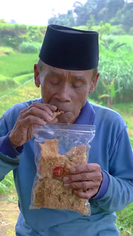 Renyah, Gurih, Pelem... Abah Ngemil Keripik Tempe #Abah #ngemil #keripiktempe #keripikmurah #cemilanhits #cemilanmurah #cemilanenak 