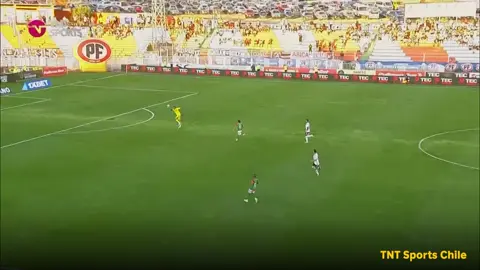 غرائب كرة القدم.. حارس مرمى يسجل هدفاً من ركلة مرمى في تشيلي