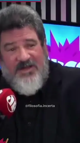 Cortella fala a respeito de discutir política. #reflexão  #filosofia  #politica  #cortella 