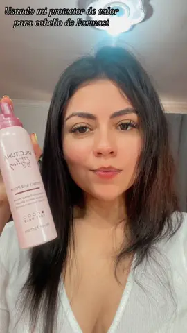 Mousse termico de farmasi  💥Protege del calor. 💥Prepara tu cabello antes de alaciar. 💥Nutre y da brillo espectacular. 💥Textura suave y manejable. 💥Sin frizz. 💥Contiene queratina 💥Contiene Ácido Hialuronico  #protectortemico #moussetermicofarmasi #proteger#tucabello #Cabellobonito #ondasconplancha #plancha #protectortermicodecabello #farmasicabellosano #farmasi #cabellobonito 