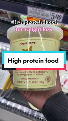High protein food for weight loss . Trader joes high protein food option @tradersjoes #foodforfatloss #foodforfatlose #weightloss #highproteinfoods #highproteinfoodideas #healthyfoodforweightloss #traderjoesfoodreviews #traderjoes #losefatbuildmuscle  