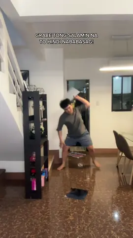 oh sa mga tamad mag butas butas ng pader para sa inyo na tong salamin na to gingigil nyo ko jan GooW