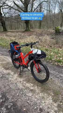 #ethanoverton #cyclingtoukraine #reidbikes #jackery 