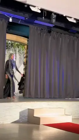 Halimas' modest fashion #somaligirls #somalistyle #somalimodelstyle #walk #runwaymodels #fashionkaadduunka #somalimodel #somalifashion #foryou #halimaaden #missworld #misssomalia #missuniverse #missafrica #goviral #foryourpage #fashionkaadduunka #muqdishotiktok #muqdisho #somali 