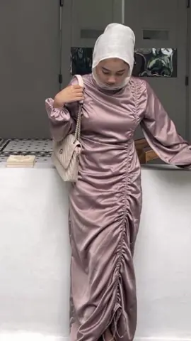 cocok banget buat kondangan,lebaran atau bridesmaid nih #andinidress #dressbridesmaid  #fyp #andinidresssatin #viraltiktok  #dresskondangan #dreeslebaran