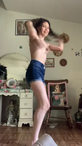 like this dance 👍 #fyp #dance #fypシ 