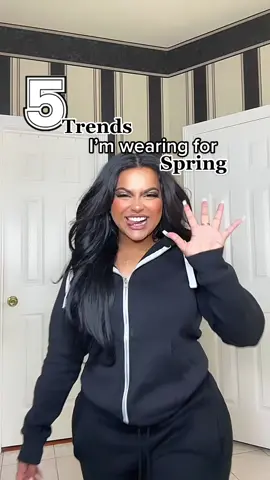 Which trend are you wearin this spring?! #fashiontrends #springfashion #2023fashiontrends  #outfitinspo #fashiontiktok #curvyoutfitideas 