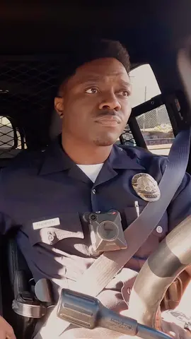 The wait has been EXCRUCIATING but it's almost over 😩 #TheRookie #timbradford #aaronthorsen