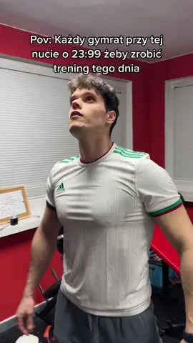 Trening przy tej nucie wchodzi na inny poziom #mikeohearn #GymTok #whatislove  