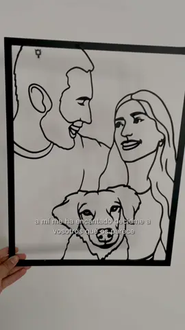 Cuadro hecho a base de dos fotos. Queria un cuadro donde estuvieran su pareja, su mascota y el pero no tenia una foto de los tres juntos y hemos tenido que unir dos fotos para realizar este cuadro. #regalospareja #handmade #regalospersonalizados 