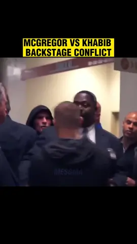 Conor's being quiet when the threat is near #khabib #khabibnurmagomedov #UFC #ufcrussia #ufcfighter #viral #trending #zxy #conor #conormcgregor #dagestan #conflict #backstage