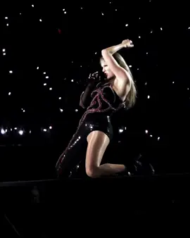 HOLYYYYYYYY GOD BRO SHES SO 😩 |                  spc: swiftiescenepacks #taylorswift #taylorswiftedit #swifttok #videostar #edit #xvoidtricx  #theerastour #TSTheErasTour #fyp #foryou #foryoupage  