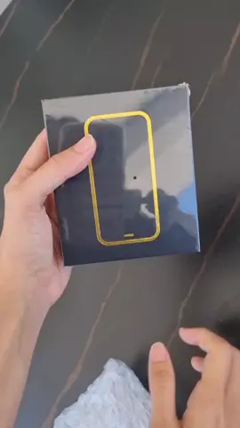 smallest smartphone! 