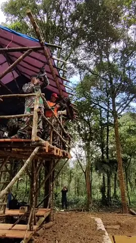 Latihan DOPER #tniad #kostrad #kopassus #satgaspamtas #tnimengabdidanmembangunbersamarakyat #babinsalinggau 