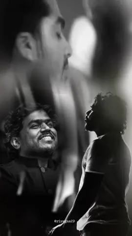 U1 voice🖤🎶✨ #kadhalvanthale #vallavan #simbu #u1forever #yuvanmagic #yuvanvoice #fyppppppppppppppppppppppp 