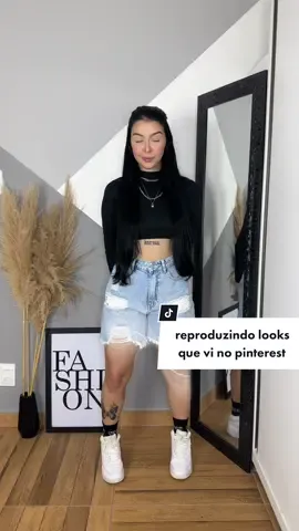 reproduzi um look que vi no pinterest usando bermuda jeans destroyed. usariam? me segue no ig julianafiscina pra mais dicas 🖤