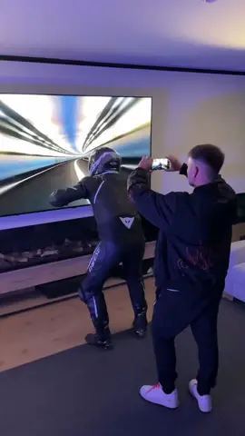 Optical Illusion 🚀 w @Xiaomi #xiaomi13pro #behindthemasterpiece #xiaomiimagery #XiaomiCreators 