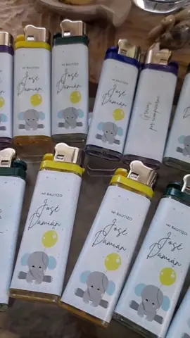 Encendedores personalizados #recuerdosbautizo #personalizado #encendedor #souvenir 
