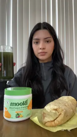 This burrito hit the spot #letseat #eatwithme #burrito #bloompartner @bloomnu 