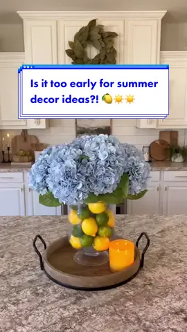 Hydrangea centerpiece #kitchendecor #Home #kitchendecorideas #summerdecor #hydrangeas #kitcheninspo #centerpiece #flowerarrangement #floralarrangements