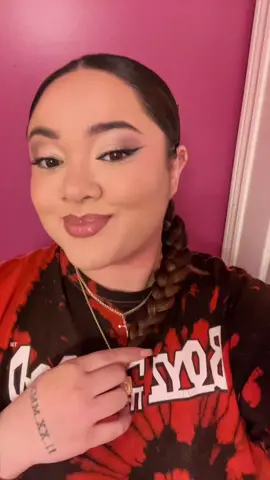 Hey ladies🫶🏼🫶🏼🫶🏼 Come do a soft glam look with me!! Ughh love beating my face but ngl issa while PROCESS 🫣🤷🏻‍♀️ #grwmmakeup #grwm #fyp #foryoupage #makeup #softglam #marcjacobs #anastasiabeverlyhills #maybeline #elfgripprimer #elf 