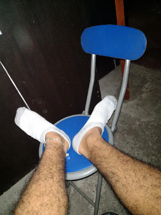 #pieshombrelatino  #pieshombre 