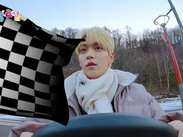 뿌뿌래 뿌뿌 .. 어떻게 단어선정이 이렇게 귀여움 #투바투 #돌박이일 #수빈 #모아한테만추천 