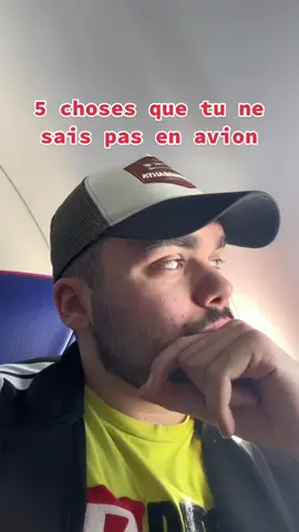 Les chose que tu ne sais pas quand tu prends l’avion #avion #astucevoyage #astucevoyageur #astucetiktok #voyage #voyageur #bonplanvoyage #voyagepascher #apprendresurtiktok 