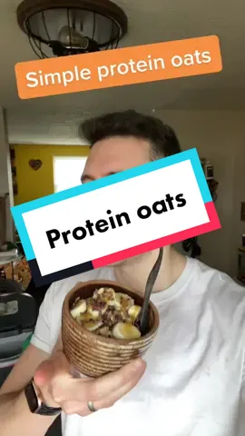 I probably eat this most “mornings” 😅 #oats #oatmeal #proteinoats #proteinoatmeal #oatmealrecipes #proteinoatsrecipe 