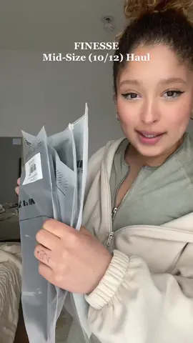 THE TARGETED ADS GOT ME 😭 Everything is a size Large. #springfashion2023 #springfashioninspo #fashionlayering #midsizestyle #midsizestreetstyle #midsizefashioninspo #midsizegal #fashionmusthaves #size12fashion #size10fashion 