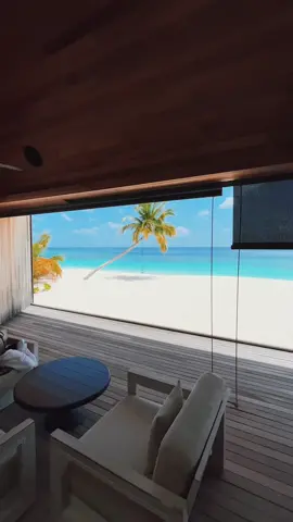 Paradise 🇲🇻🇲🇻🇲🇻 #summer2023 #traveltok #Lifestyle #Summer #traveltiktok #maldives 