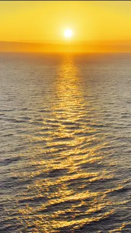 Ocean Sunset 12 #background #backgroundvideo #wallpaper #freevideo #wallpapervideo #livebackground #freewallpaper #shorts #relaxing 