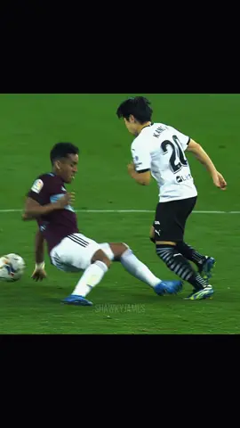 Lee Kang In - The Korean Messi Shines in La Liga #football #footballedit #footballskills #leekangin #laliga #laligasantander #footballhighlights #korean