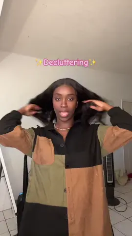 #decluttering #chilhoodroom #roommakeover  #mariekondo 