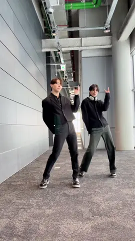 🕺🕺 #andTEAM #K #NICHOLAS 