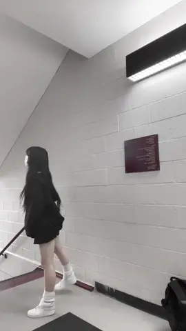 “has anyone ever walked in on u filming” rarely in the bathroom- but here is clip of me hearing a teacher walk towards me #06 #wtsoda #outfit #school #fitcheck #fit #schoolfit #🇨🇳 #schooloutfit #sodaqo #outfitinspo #fitinspo #uniform #acubi #outfitideas #outfits 
