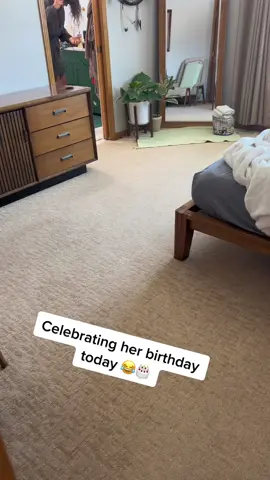 Its on monday. 😅 #stillmarried #scared #prank #scareprank #scareface 