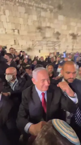 רק נתניהו!!!!!  #ביבי #נתניהו #הליכוד @Benjamin Netanyahu - נתניהו 