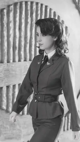 Hello, Captain ♥️ Filmed by @geekstrong 🎥  #peggycarter #peggycarteredit #peggycartercosplay #marvel #marvelcosplay 
