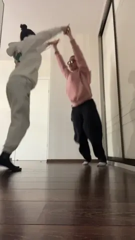 חדי הבינה ישמו לב לחור בגרב🔫
