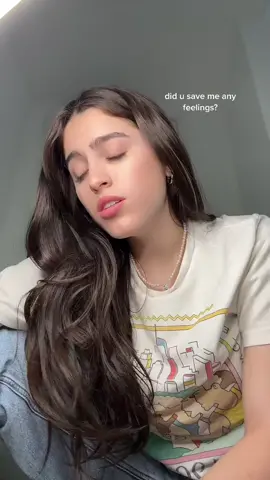 i went from sad to not in the span of 14 seconds 