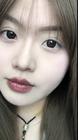 Em kem nền siêu hot dạo gần đây  #miabeauty #makeup #makeupdouyin #fyp #beauty #makeuptutorial #goclamdep #reviewlamdep #BeautyTok #makeuptips #foryoupage #xuhuong #viral #trending 