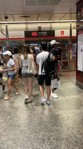 Singapore, Orchard MRT