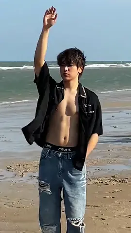 HOT ยิ่งกว่าแดดประเทศไทยก็ จุง อาเชน นี่แหละค่าาาา🔥 #จุงอาเชน #GmmtvOuting2023 