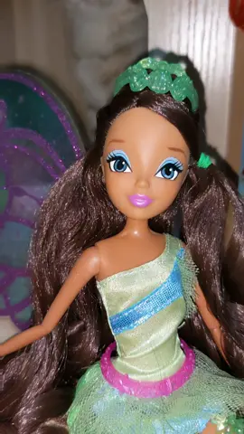 mới lụm ở bãi rác về #DollUnboxing #DollUnboxingVideo #winx #winxclub #winxpowersvn #randolphpham #dollrestoration #winxclubvietnam 